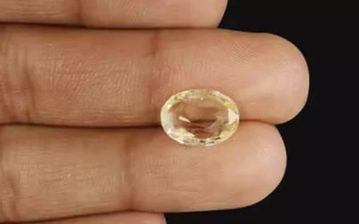 4.75 Carat (5.25 Ratti) Ceylon Yellow Sapphire Limited Quality CYS-3694