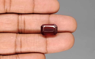 African Hessonite Garnet - 10.45 Carat Prime Quality HG-8394