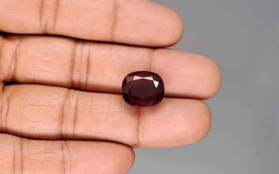 African Hessonite Garnet - 13.18 Carat Prime Quality HG-8428