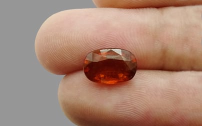 African Hessonite Garnet - 3.5 Carat Fine Quality HG-8046