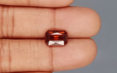 African Hessonite Garnet  3.98 Carat Limited-Quality HG-8138