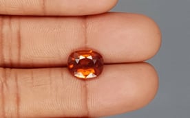 African Hessonite Garnet  3.99 Carat Limited-Quality  HG-8137