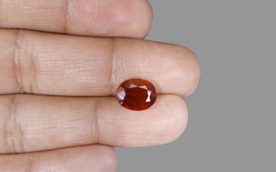 African Hessonite Garnet -  4.1 Carat Prime Quality HG-8049