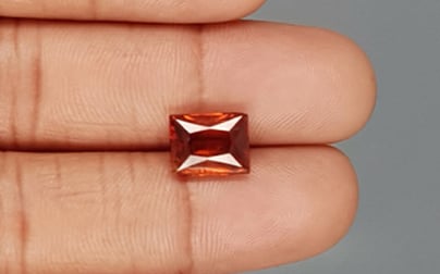 African Hessonite Garnet  4.56 Carat Prime Quality HG-8146