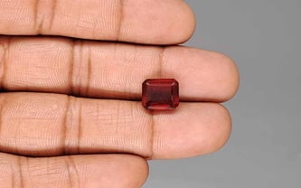 African Hessonite Garnet - 5.37 Carat Prime Quality HG-8437