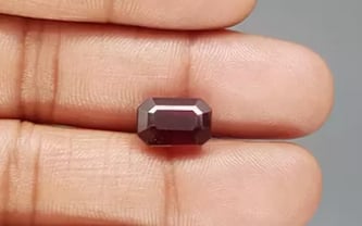 African Hessonite Garnet  5.47 Carat Prime Quality HG-8232