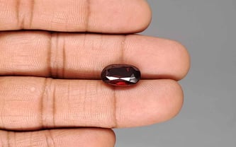 African Hessonite Garnet - 5.72 Carat Fine Quality HG-8430