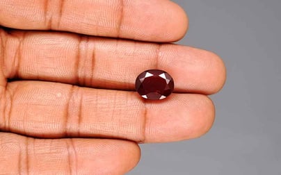 African Hessonite Garnet - 6.82 Carat Fine Quality HG-8376
