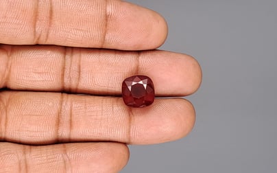 African Hessonite Garnet - 9.12 Carat Prime Quality HG-8273