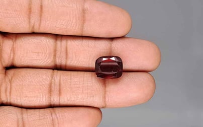 African Hessonite Garnet - 9.21 Carat Prime Quality HG-8456