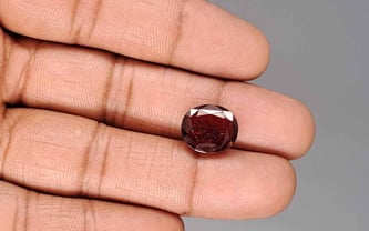 African Hessonite Garnet - 9.53 Carat Fine Quality HG-8460