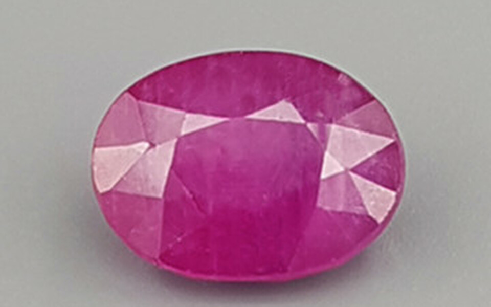 African Ruby - 3.55 Carat Limited Quality BR-7335