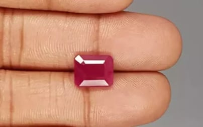 African Ruby - 4.94 Carat Limited Quality BR-7468