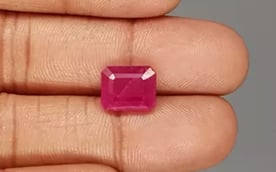 African Ruby - 5.53 Carat Limited Quality BR-7476