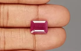 African Ruby - 5.92 Carat Limited Quality BR-7475
