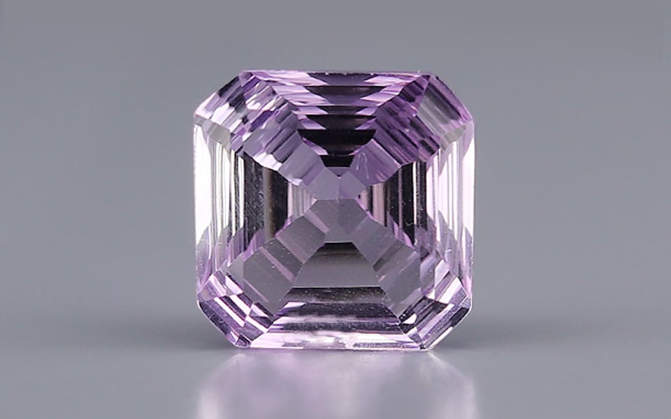 Amethyst - 3.88 Carat Prime Quality AMT-12721