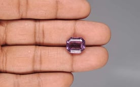 Amethyst - 5.6 Carat Rare Quality AMT-12801
