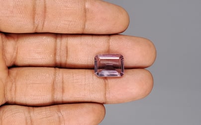 Amethyst - 5.67 Carat Prime Quality AMT-12708