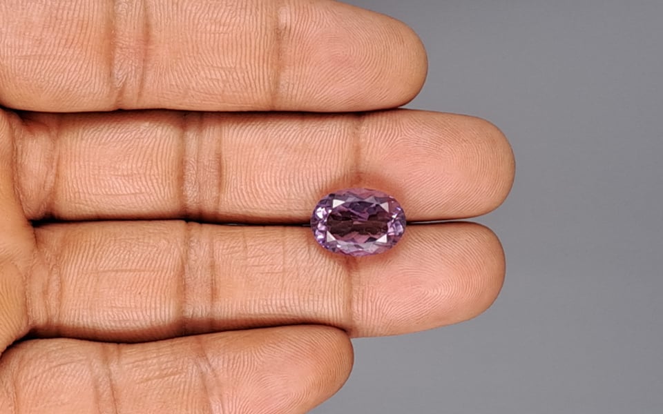 Amethyst - 6.09 Carat Prime Quality AMT-12749