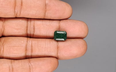 Aventurine -  3.68 Carat Prime Quality ATQ-29007