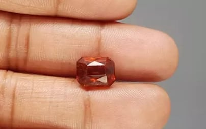 Ceylon Hessonite Garnet  5.81 Carat Limited Quality HG-8238