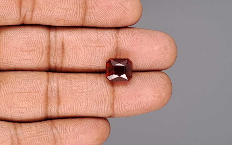Ceylon Hessonite Garnet - 6.37 Carat Limited Quality HG-8329