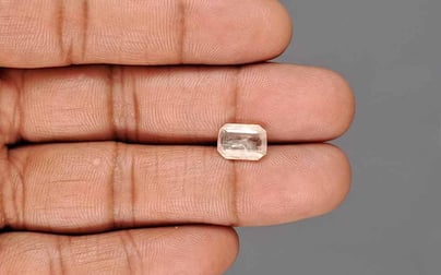 Ceylon White Sapphire - 3.23 Carat Fine Quality CWS-10078