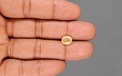 Ceylon Yellow Sapphire - 2.70 Carat Fine Quality CYS-4103