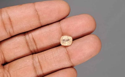 Ceylon Yellow Sapphire - 3.21 Carat Fine Quality CYS-4085