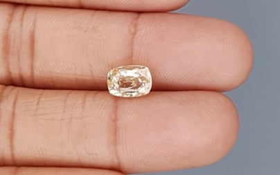 Ceylon Yellow Sapphire - 3.30 Carat Limited Quality CYS-3753 