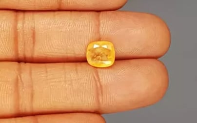 Ceylon Yellow Sapphire - 3.49 Carat Fine Quality CYS-3897