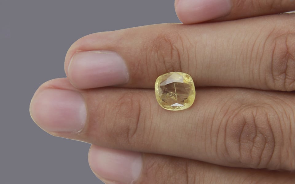 Ceylon Yellow Sapphire - 3.53 Carat Prime Quality CYS-3537