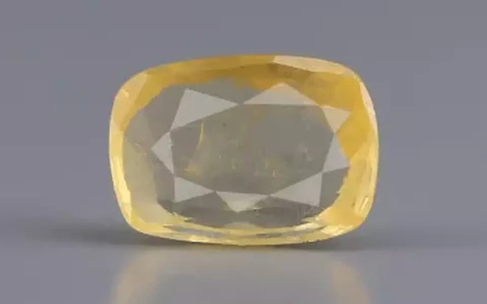 Ceylon Yellow Sapphire - 3.60 Carat Fine Quality CYS-3873