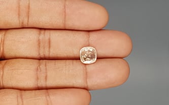 Ceylon Yellow Sapphire - 3.75 Carat Prime Quality CYS-3762