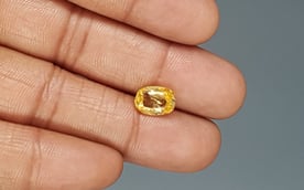 Ceylon Yellow Sapphire - 3.92 Carat Limited Quality CYS-3910