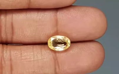 Ceylon Yellow Sapphire - 4.11 Carat Limited Quality CYS-3912