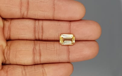 Ceylon Yellow Sapphire - 4.64 Carat Limited Quality CYS-3757