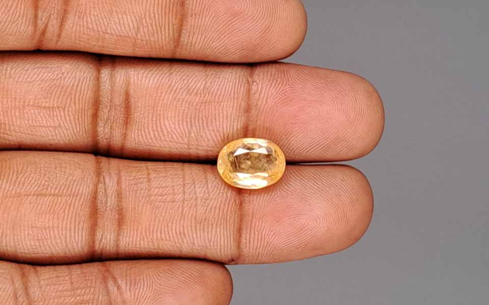 Ceylon Yellow Sapphire - 5.85 Carat Prime Quality CYS-4039