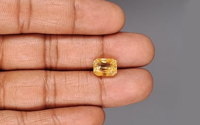 Ceylon Yellow Sapphire - 6.07 Carat Rare Quality CYS-3956