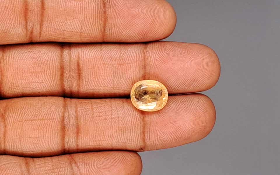 Ceylon Yellow Sapphire - 6.84 Carat Prime Quality CYS-4034