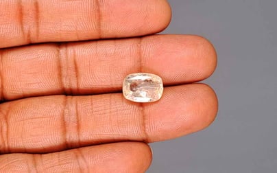 Ceylon Yellow Sapphire - 7.09 Carat Prime Quality CYS-4048