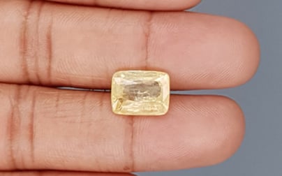 Ceylon Yellow Sapphire - 7.13 Carat Prime Quality CYS-3723