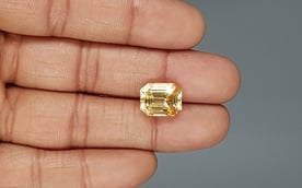 Ceylon Yellow Sapphire - 8.33 Carat Rare Quality CYS-3845