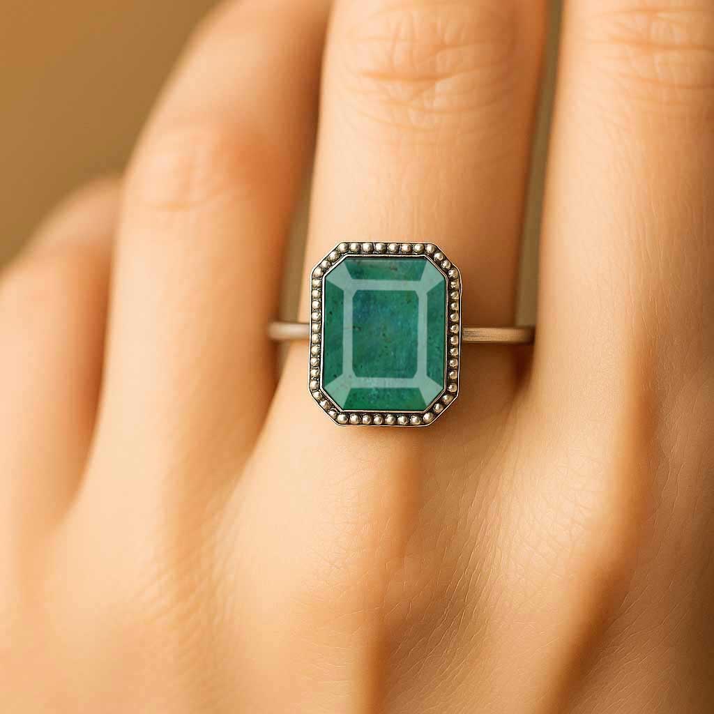 Classic Regal 925 Sterling Silver Panna (Emerald) Women’s Ring