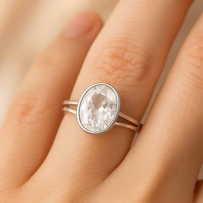 Classic Regal 925 Sterling Silver Zircon Women’s Ring