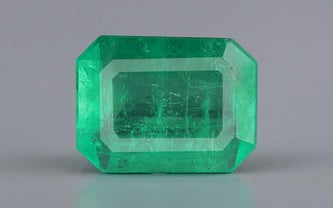 Colombian Emerald - 4.28 Carat Rare Quality EMD-10323