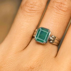 Elegant 925 Silver Panna (Emerald) Stone Ring for Her