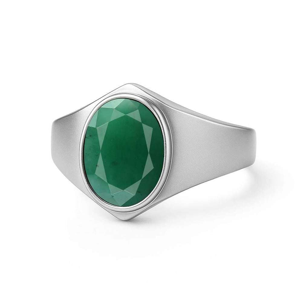 Elegant Sterling Silver Emerald (Panna) Ring for Men
