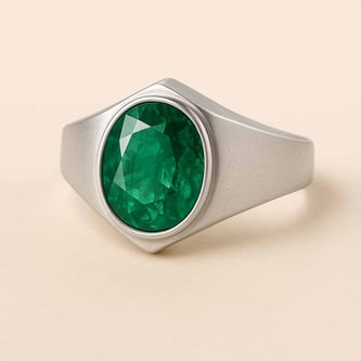 Elegant Sterling Silver Emerald (Panna) Ring for Men