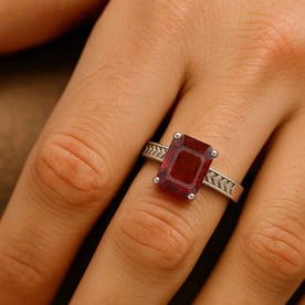 Elegant Sterling Silver Hessonite Garnet Men’s Ring